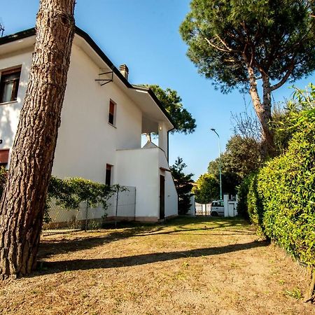 Agenzia Vear - Lido Di Volano Exterior foto