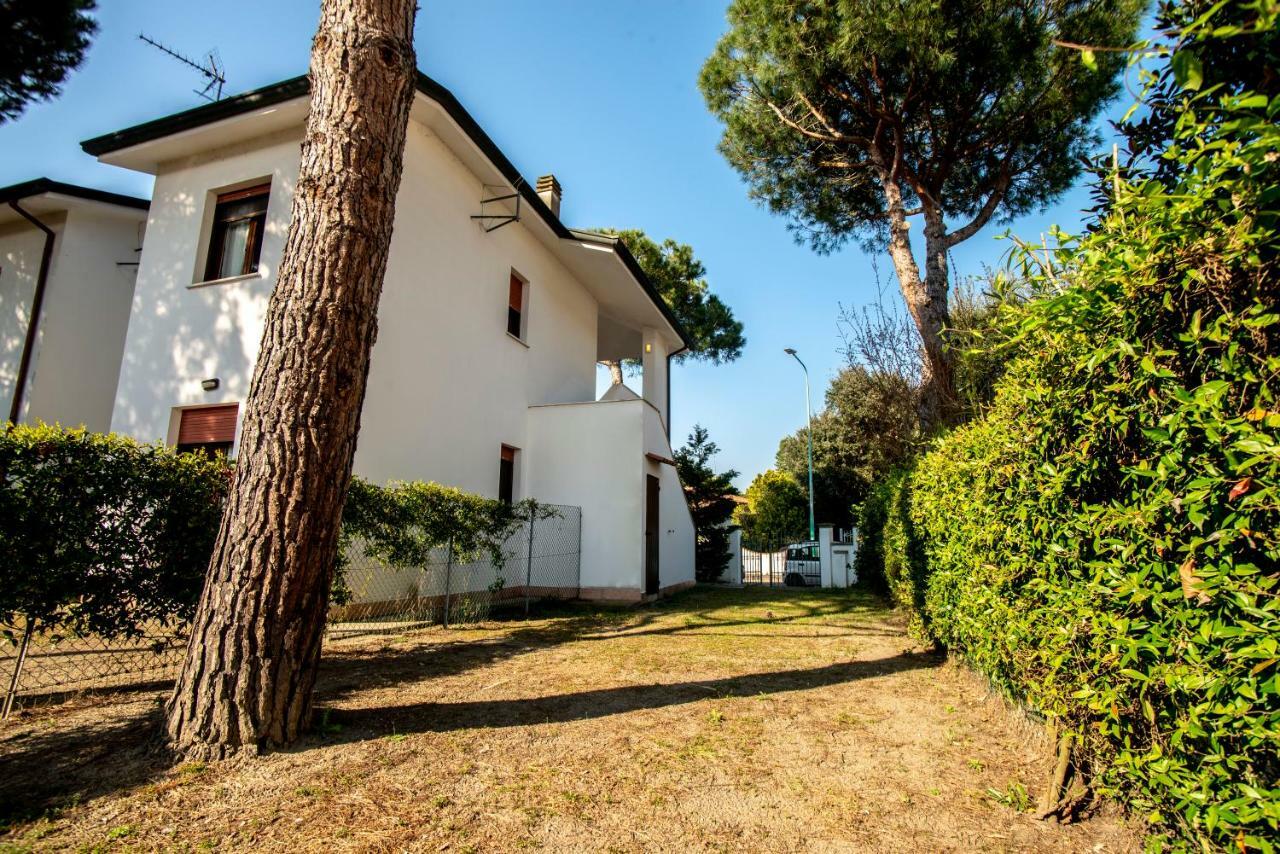 Agenzia Vear - Lido Di Volano Exterior foto
